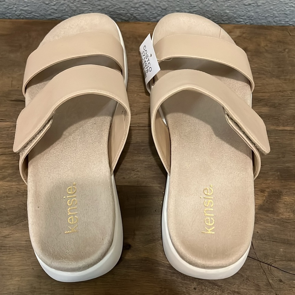 Kenzie Sandal size 10 NWT Jipsey Tan comfortable - Picture 2 of 6